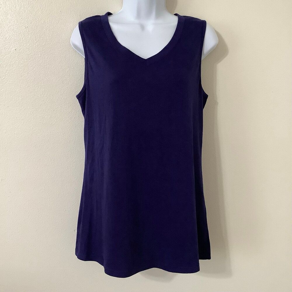 NWT Sampeel Closet Staple Minimalist Minimalism Navy Blue V Neck Tank Small